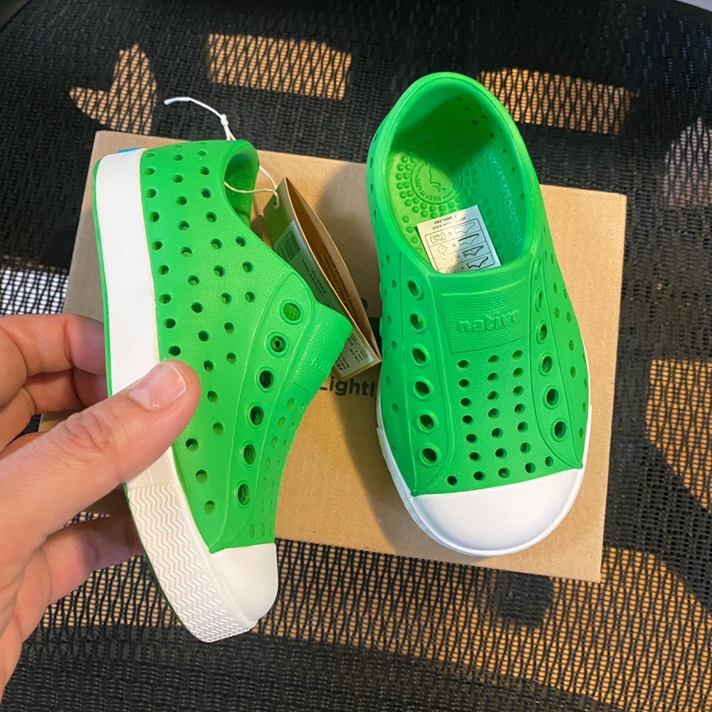 NATIVE Toddler Slip On Shoes